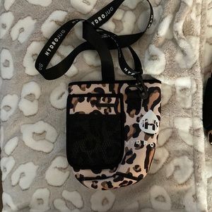 Holley hydro jug sleeve